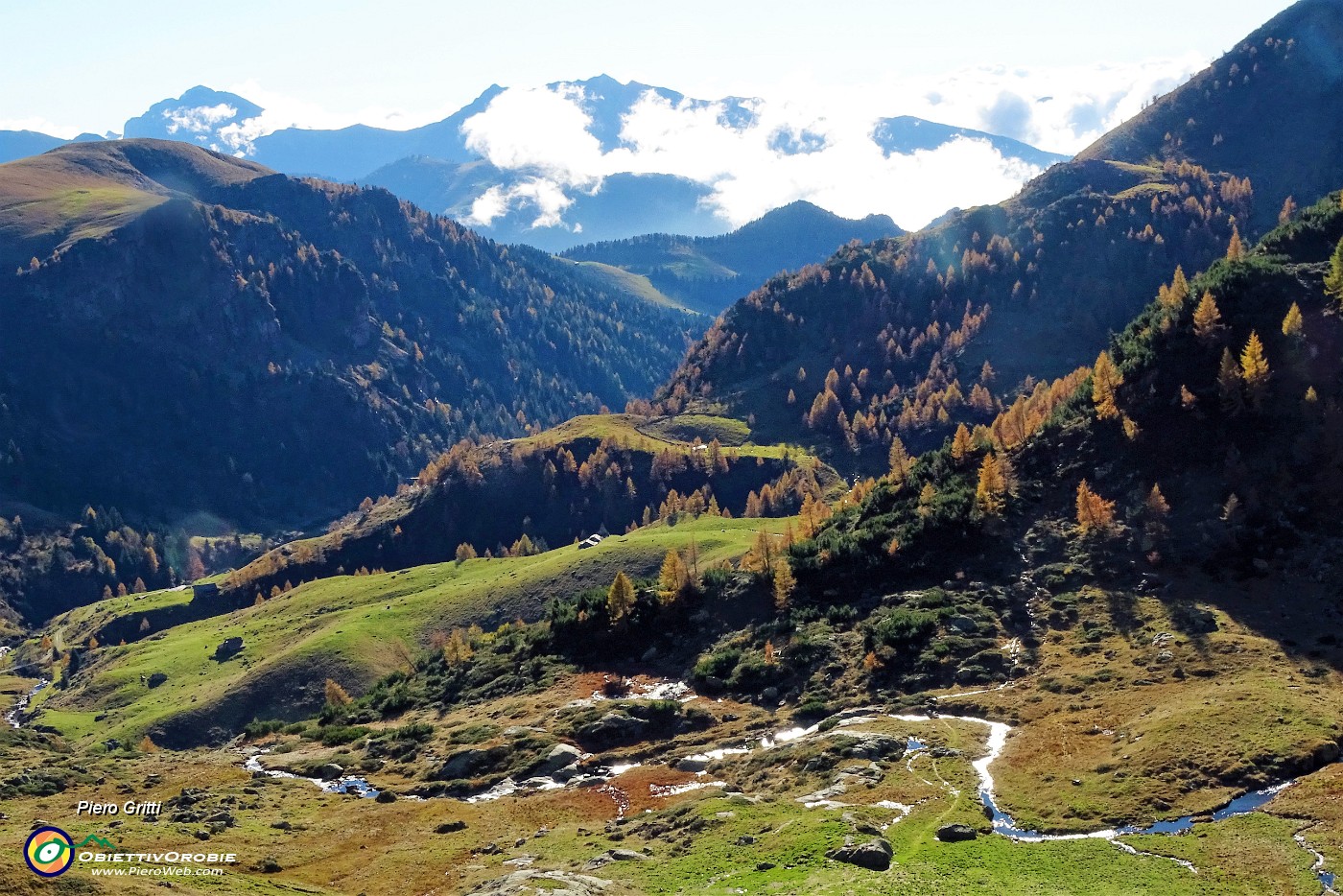 17 Vista sul 'Piano dell'acqua nera'.JPG -                                